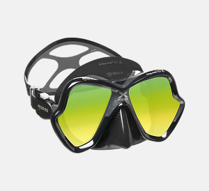 DIVING MASK AND SNORKEL